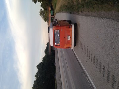 image.jpeg (2.23 MiB) Viewed 2266 times On highway waiting for AAA