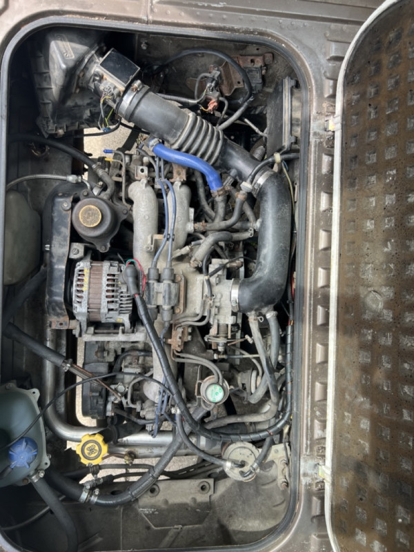 8-engine bay.jpeg