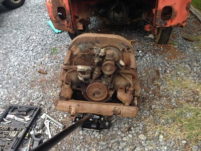 ENGINE2.jpg