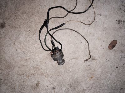 Ignition switch that had been mounted on the dash.