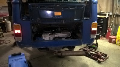 WP_20160608_22_00_59_Pro.jpg (1.84 MiB) Viewed 2298 times the bus puts up a fight but eventually takes the engine :)